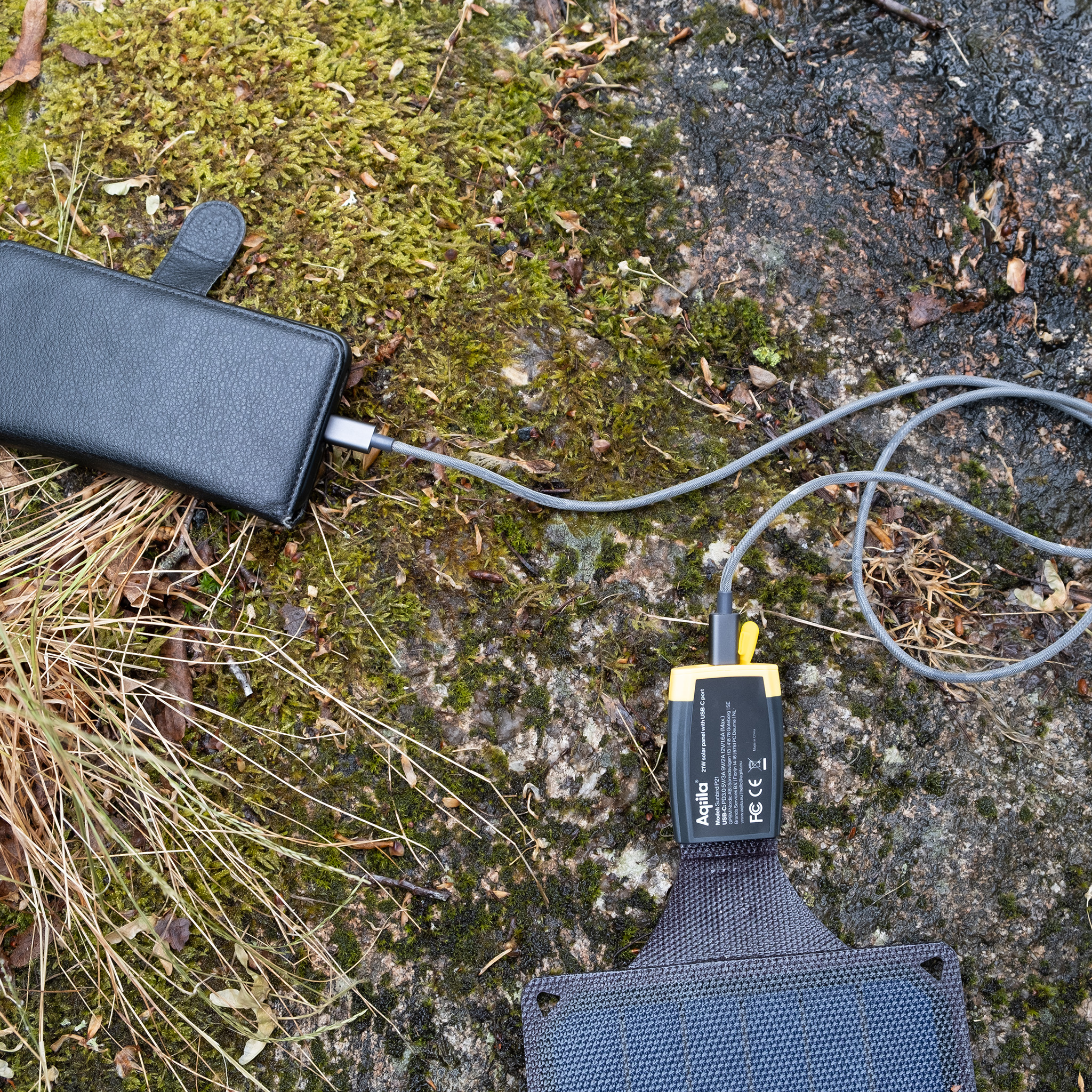 aqiila-sunbird-p21-solarpanel-faltbar-20-w-usb-c-ip67 image 4