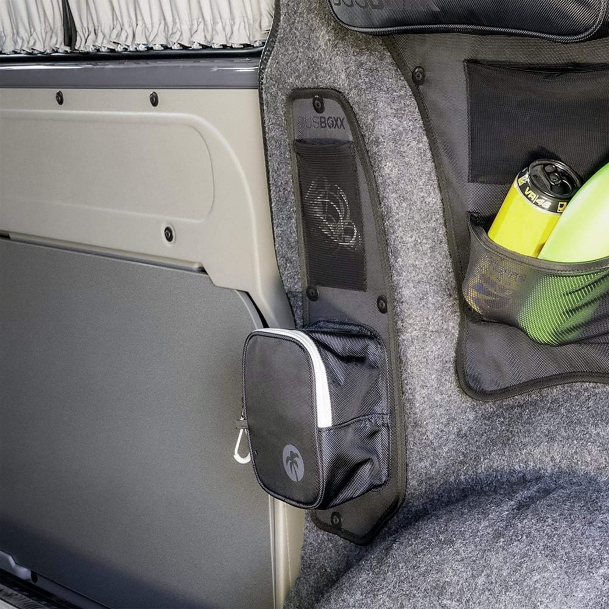 busboxx-utilitywallboxx-small-camper-organizer-vw-t5-t6-beifahrer image 3