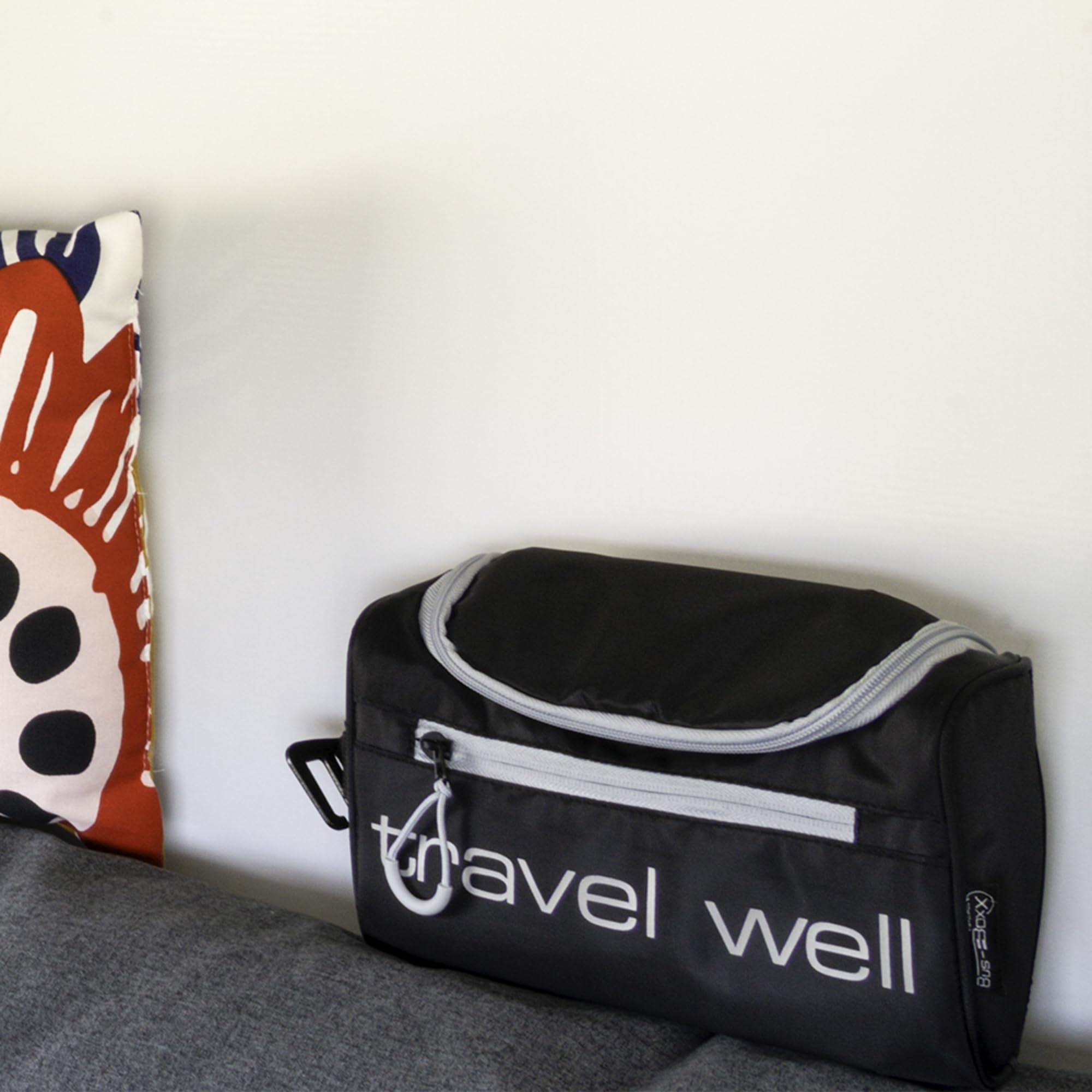 busboxx-camper-organizer-washboxx-kulturbeutel-zum-aufh-ngen-wasserabweisend image 5