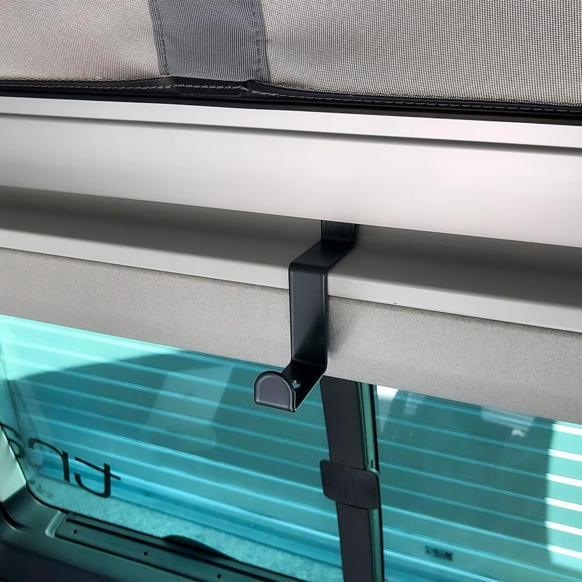 busboxx-camper-haken-schlafdach-2er-vw-t5-t6-stahl image 7